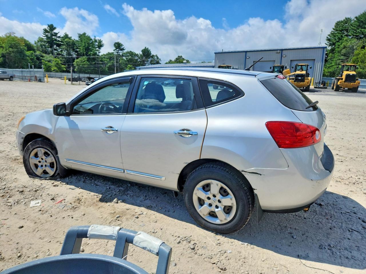 2014 Nissan Rogue Select S - zdjęcie 2