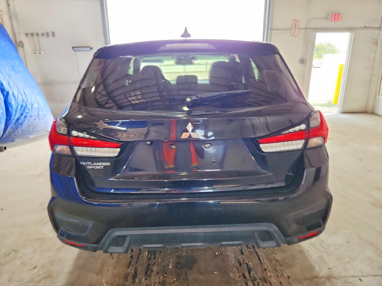 2021 Mitsubishi Outlander Sport Es - zdjęcie 6