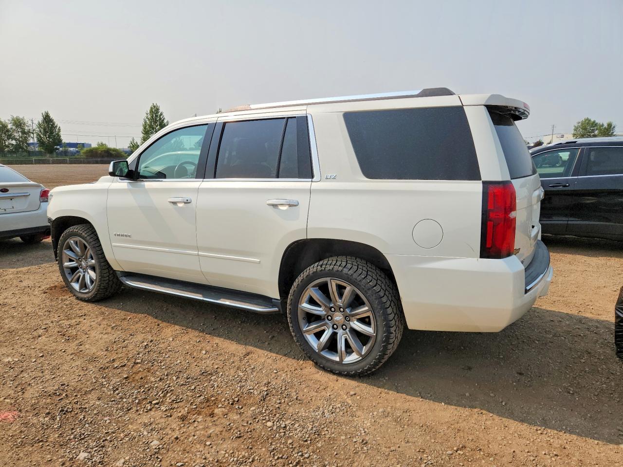2015 Chevrolet Tahoe K1500 Ltz - zdjęcie 2