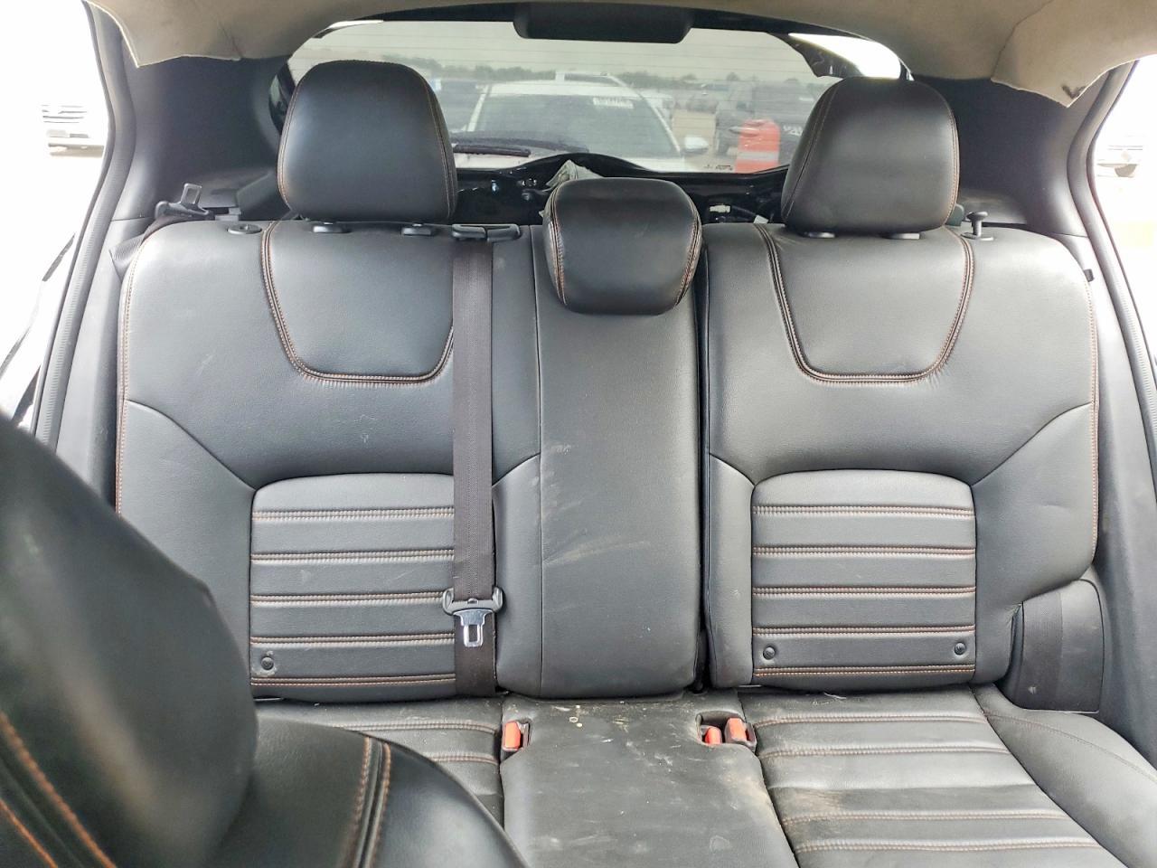 2019 Nissan Kicks Sr - zdjęcie 10
