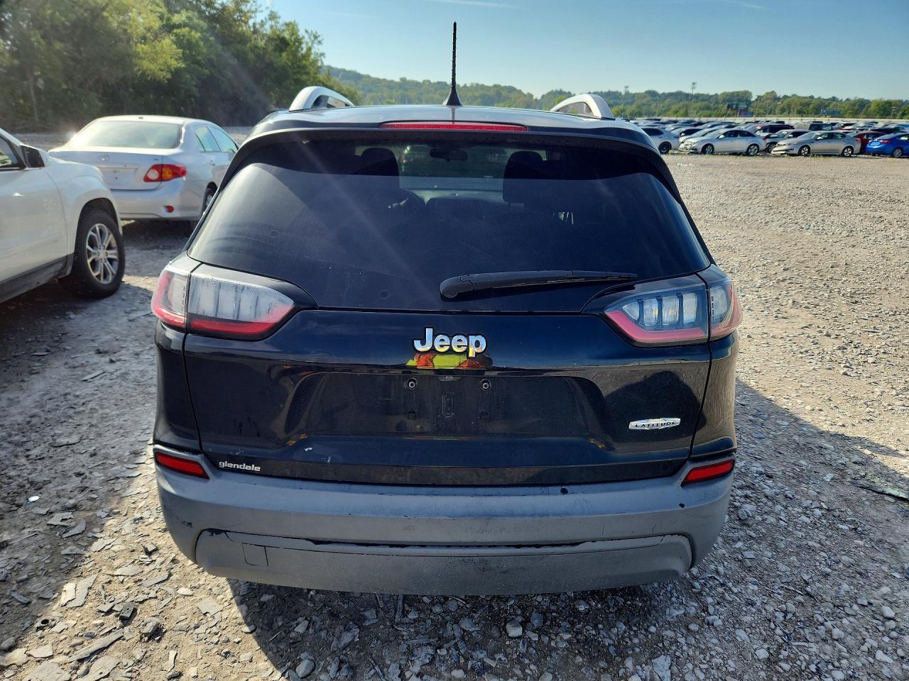 2020 Jeep Cherokee Latitude - zdjęcie 6