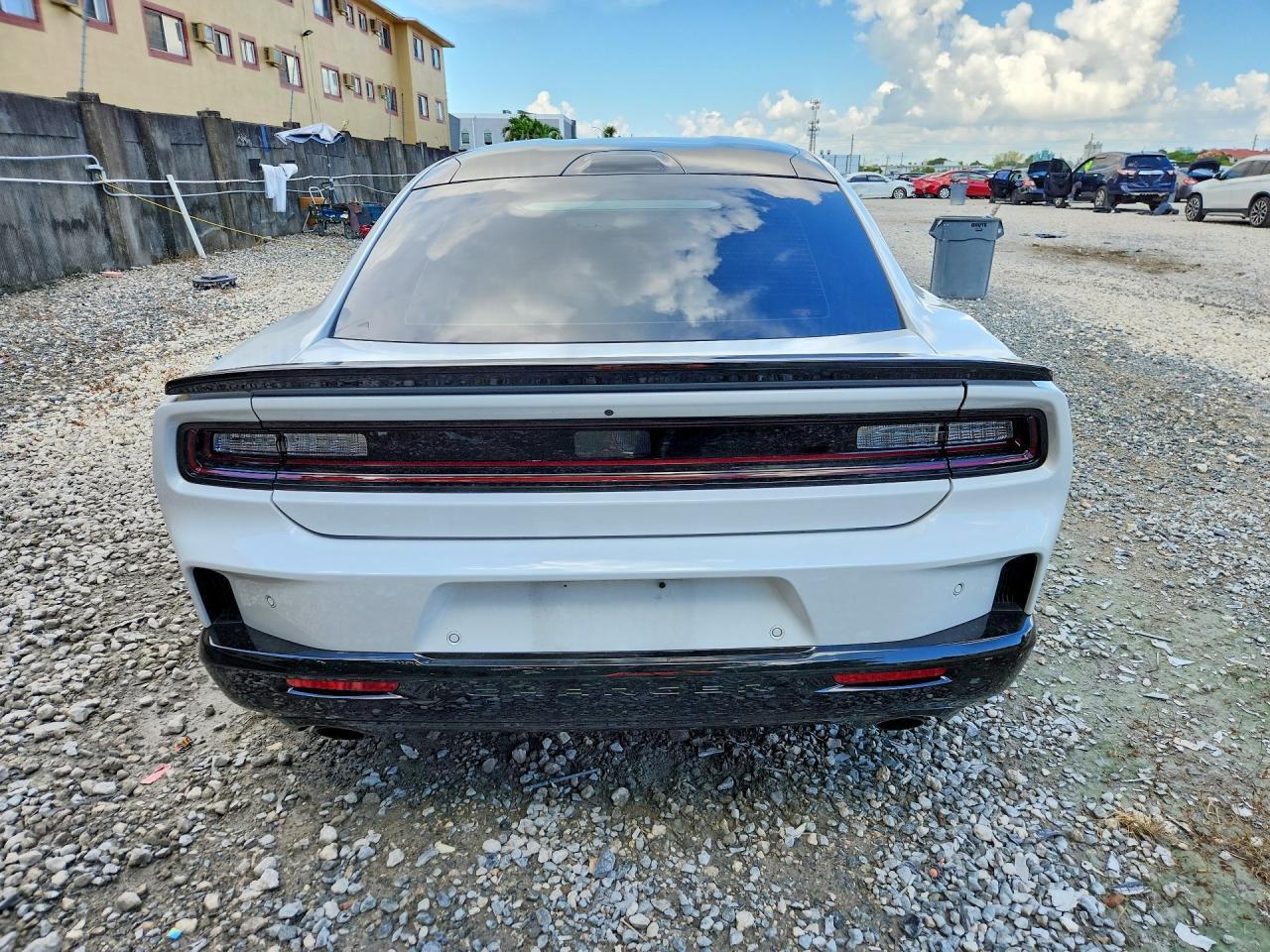 2026 Dodge Charger Scat Pack - zdjęcie 6