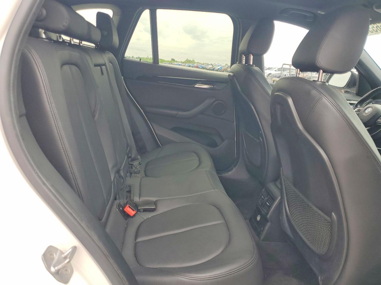 2018 BMW X1 Sdrive28I - zdjęcie 11