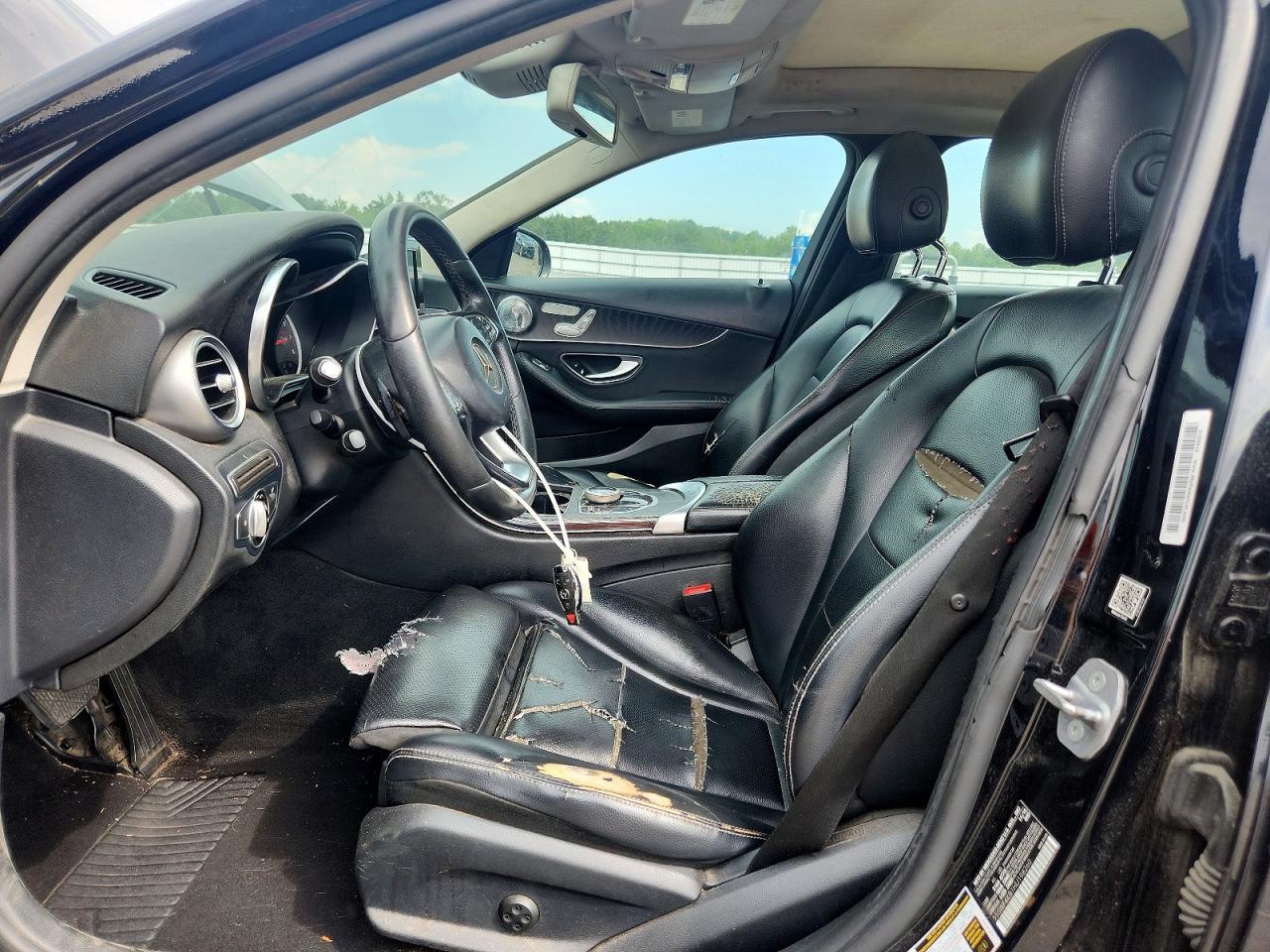 2017 Mercedes-Benz C 300 4Matic - zdjęcie 7