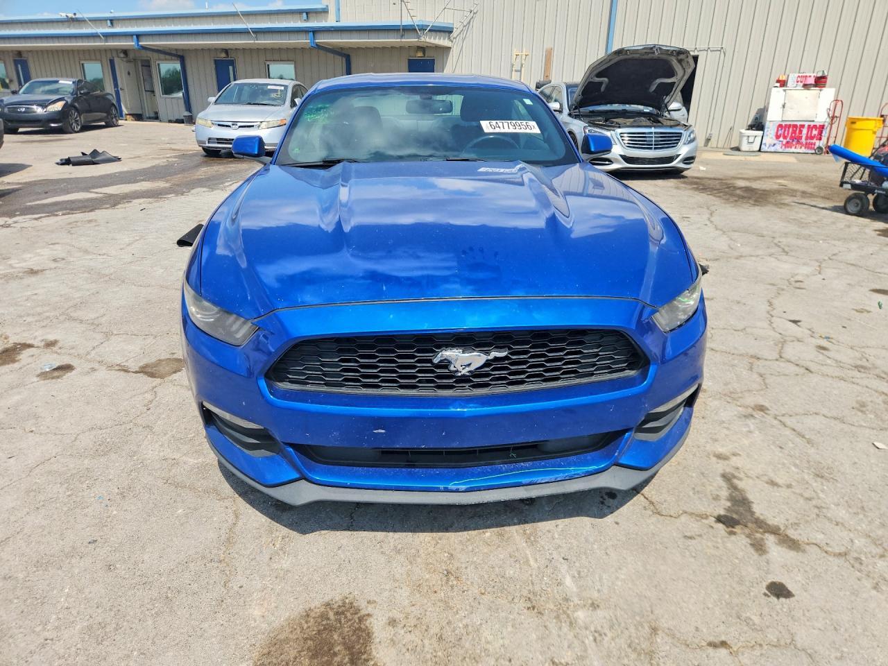 2017 Ford Mustang - zdjęcie 5