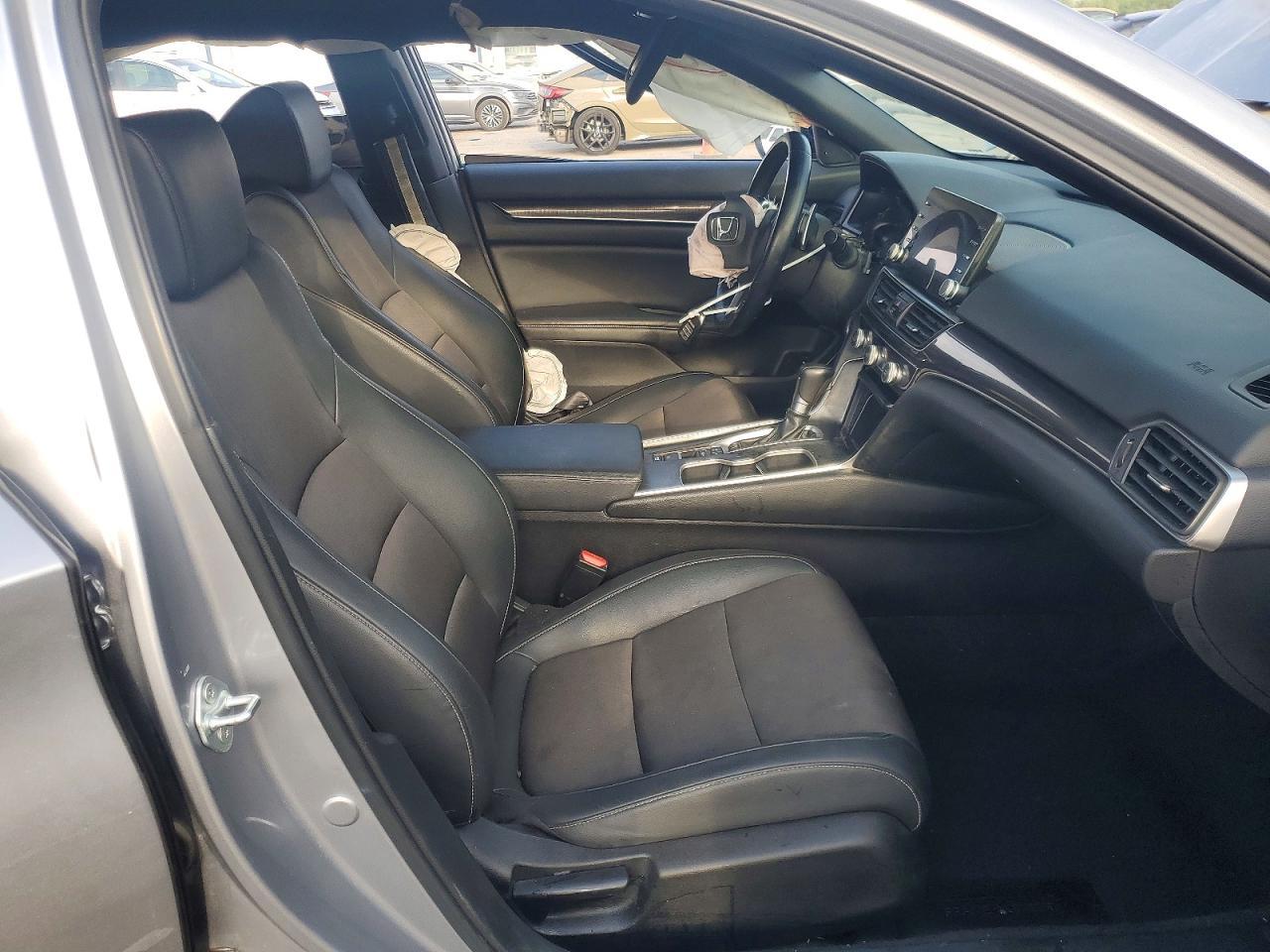 2022 Honda Accord Sport - zdjęcie 7