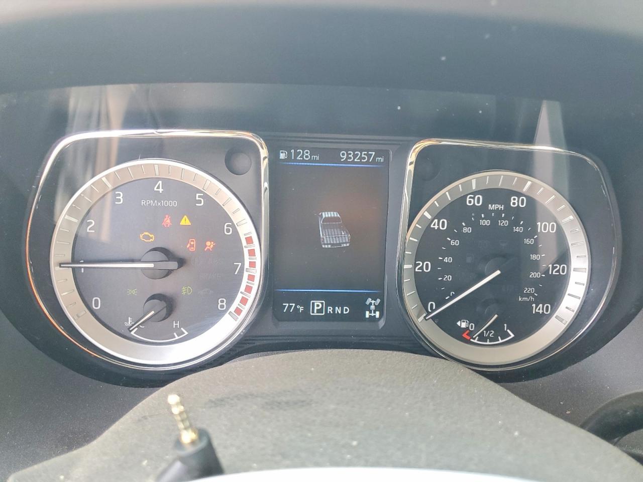 2019 Nissan Titan Pro-4X - zdjęcie 9