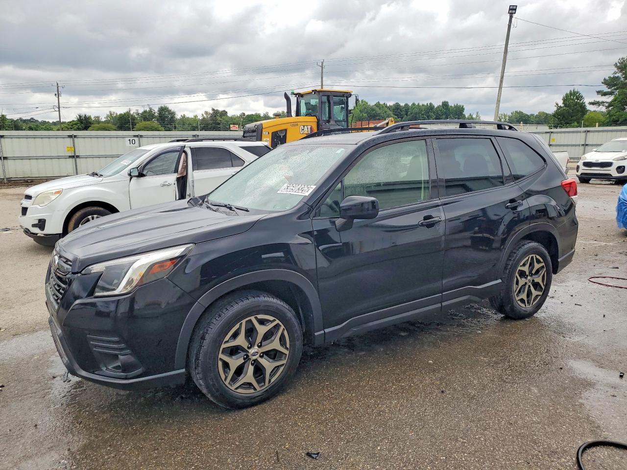 2023 Subaru Forester Premium - zdjęcie główne
