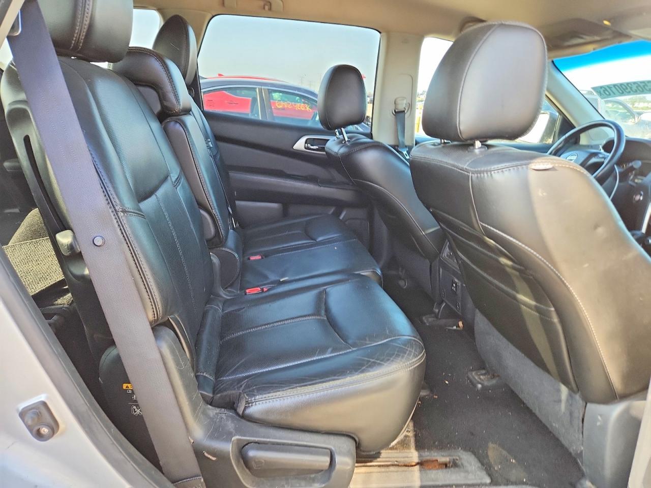 2013 Nissan Pathfinder S - zdjęcie 10