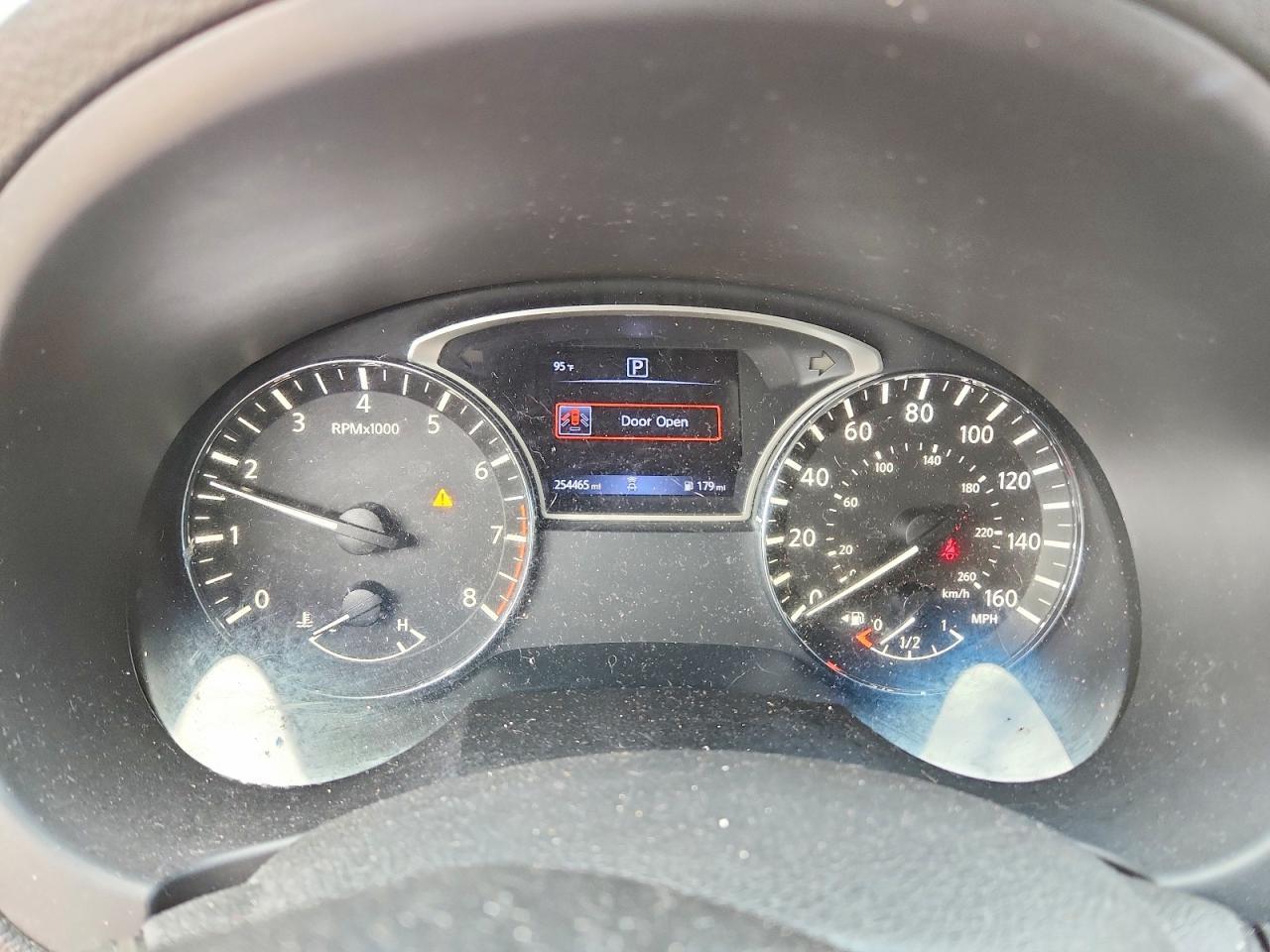 2018 Nissan Altima 2.5 Sr - zdjęcie 9