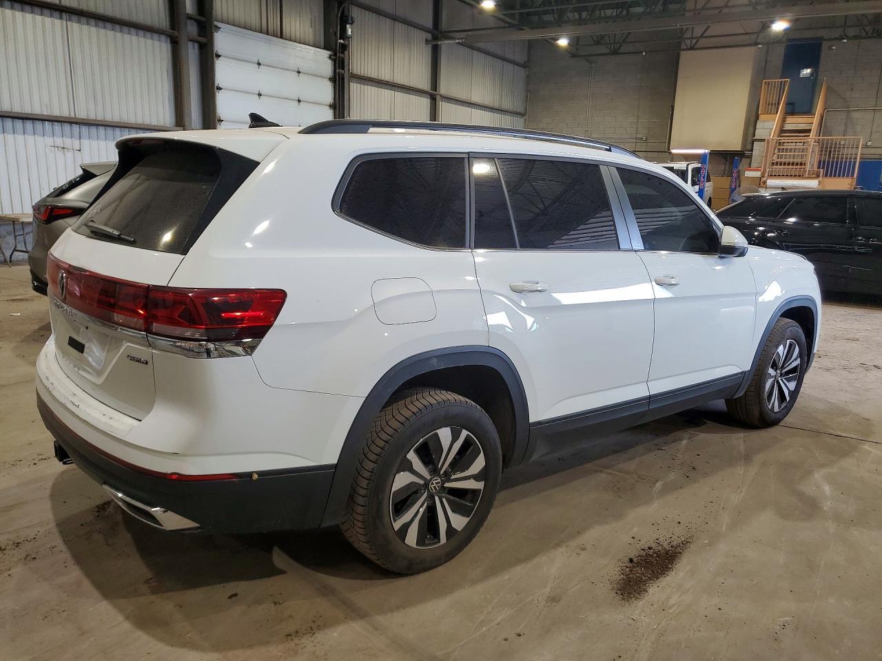 2025 Volkswagen Atlas Se - zdjęcie 3