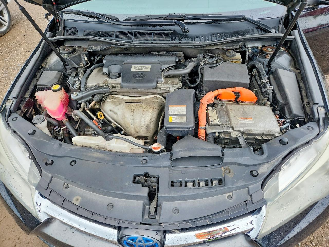 2016 Toyota Camry Hybrid - zdjęcie 11