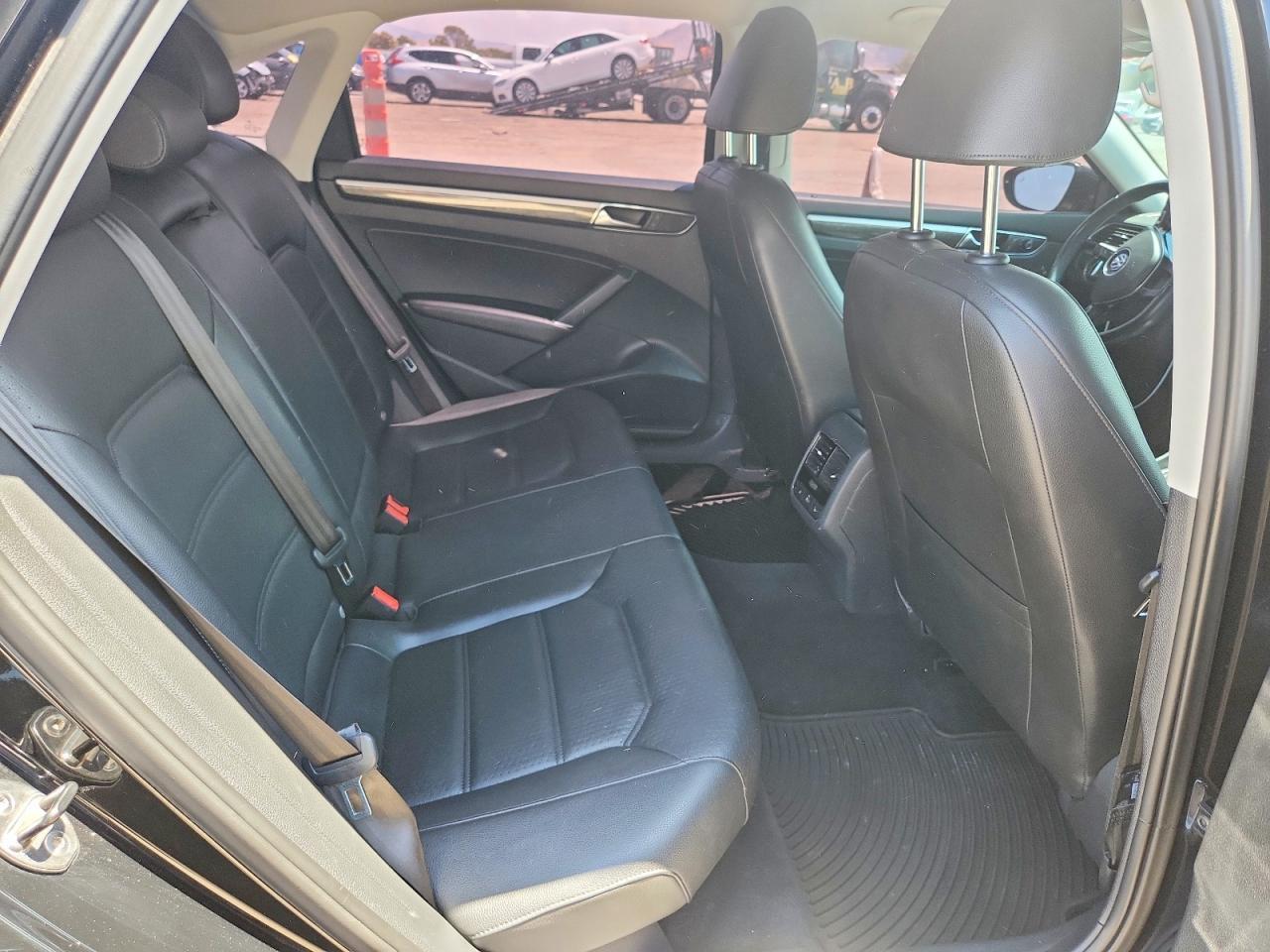 2016 Volkswagen Passat Se - zdjęcie 10