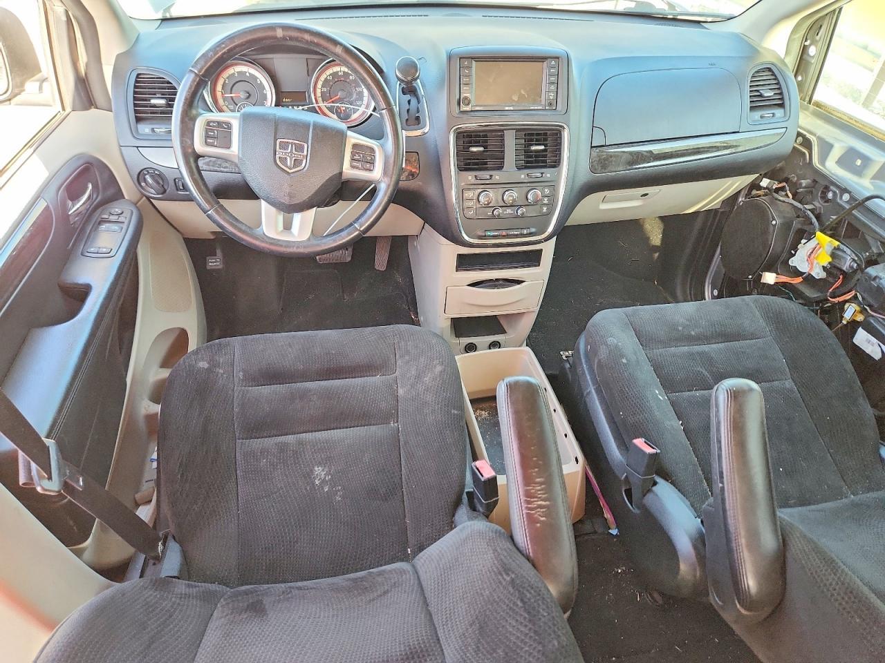2016 Dodge Grand Caravan Se - zdjęcie 8