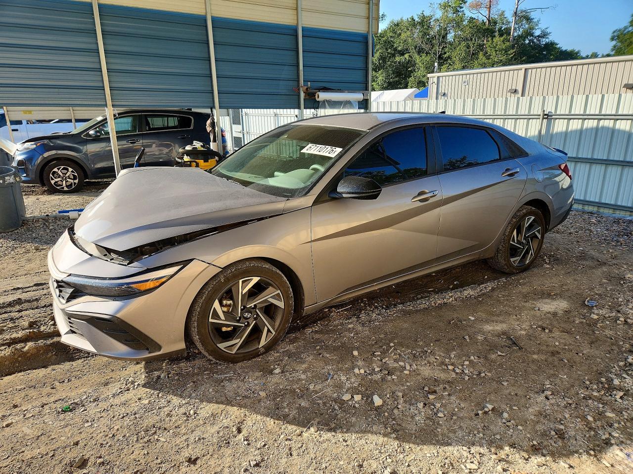 2025 Hyundai Elantra - zdjęcie główne