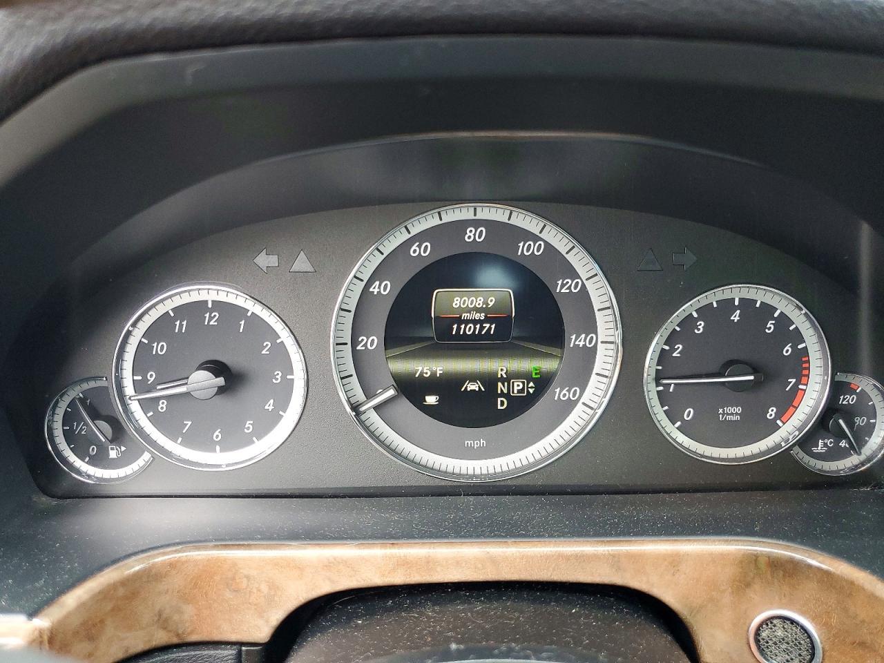 2013 Mercedes-Benz E 350 4Matic - zdjęcie 9