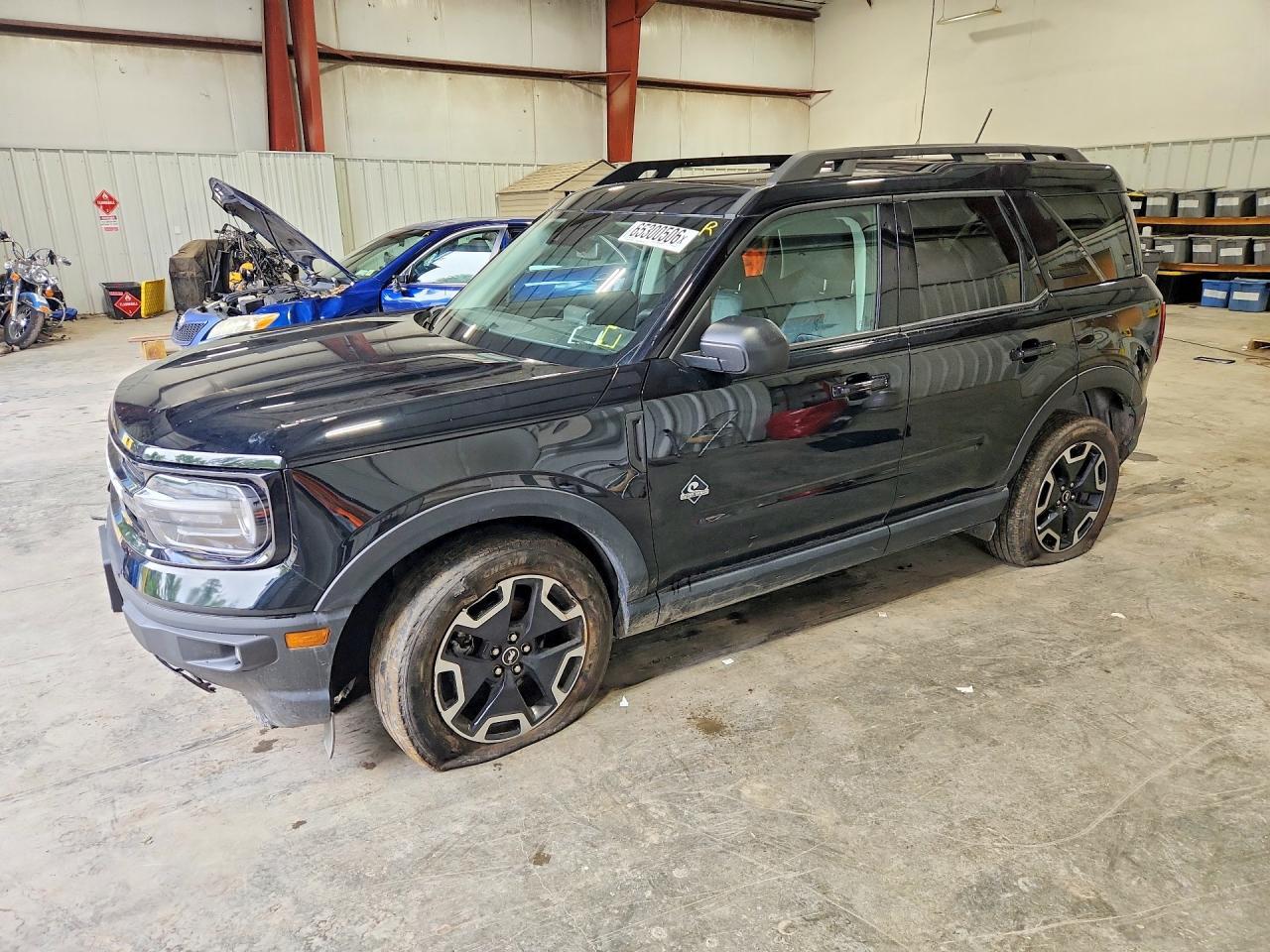 2024 Ford Bronco Sport Outer Banks - zdjęcie główne