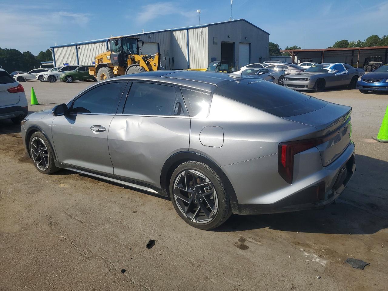 2025 Kia K4 Gt Line - zdjęcie 2