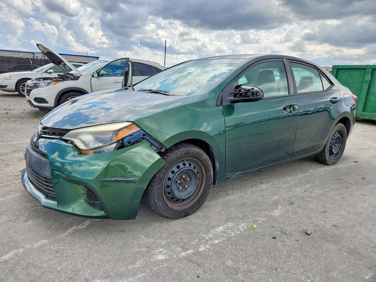 2016 Toyota Corolla Le - zdjęcie główne