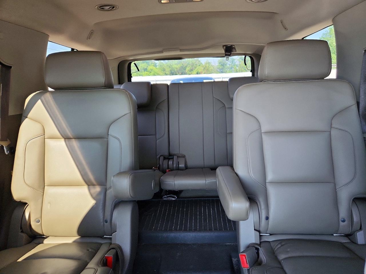 2019 Chevrolet Tahoe K1500 Lt - zdjęcie 10
