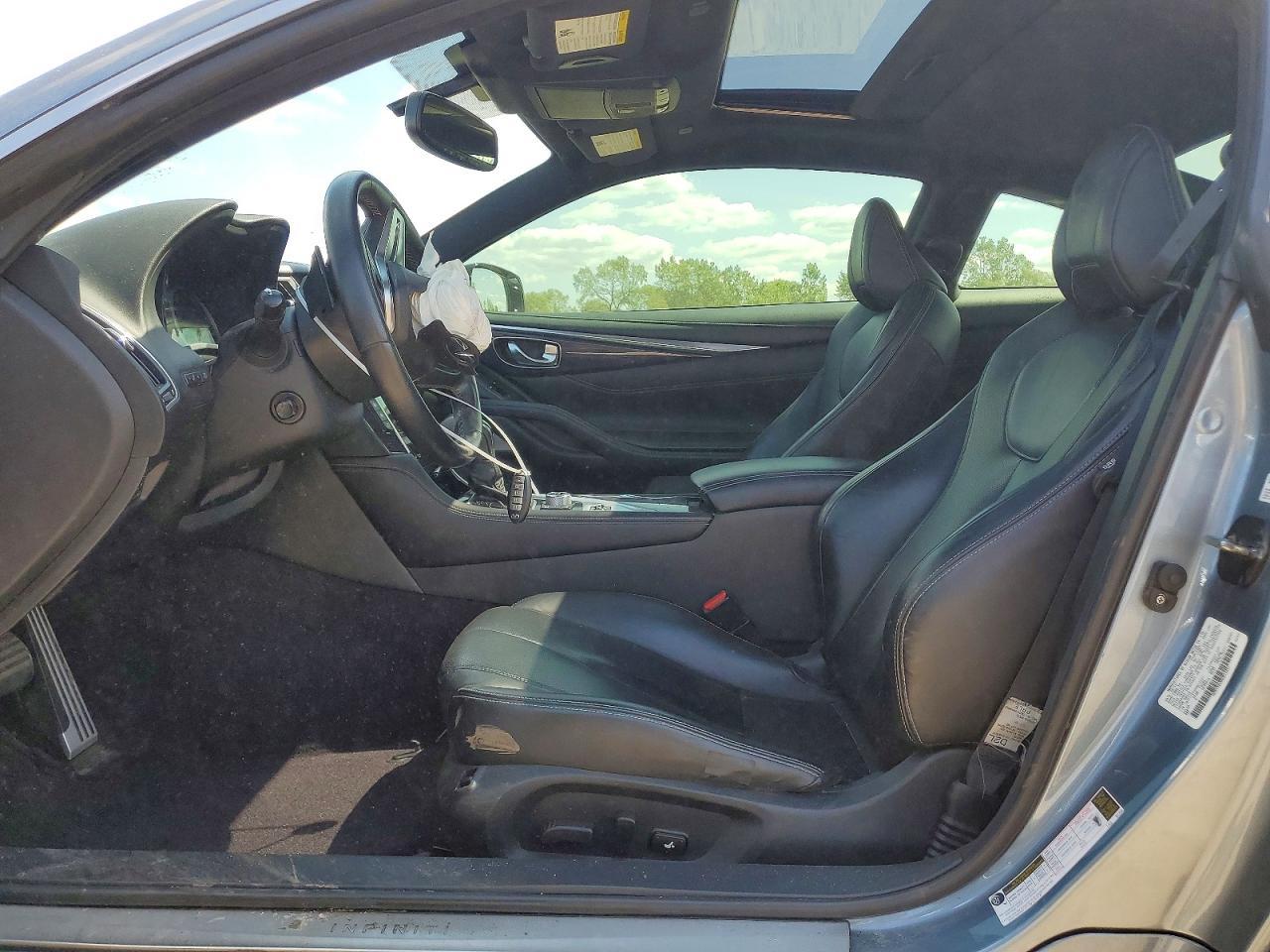 2017 Infiniti Q60 Red Sport 400 - zdjęcie 7
