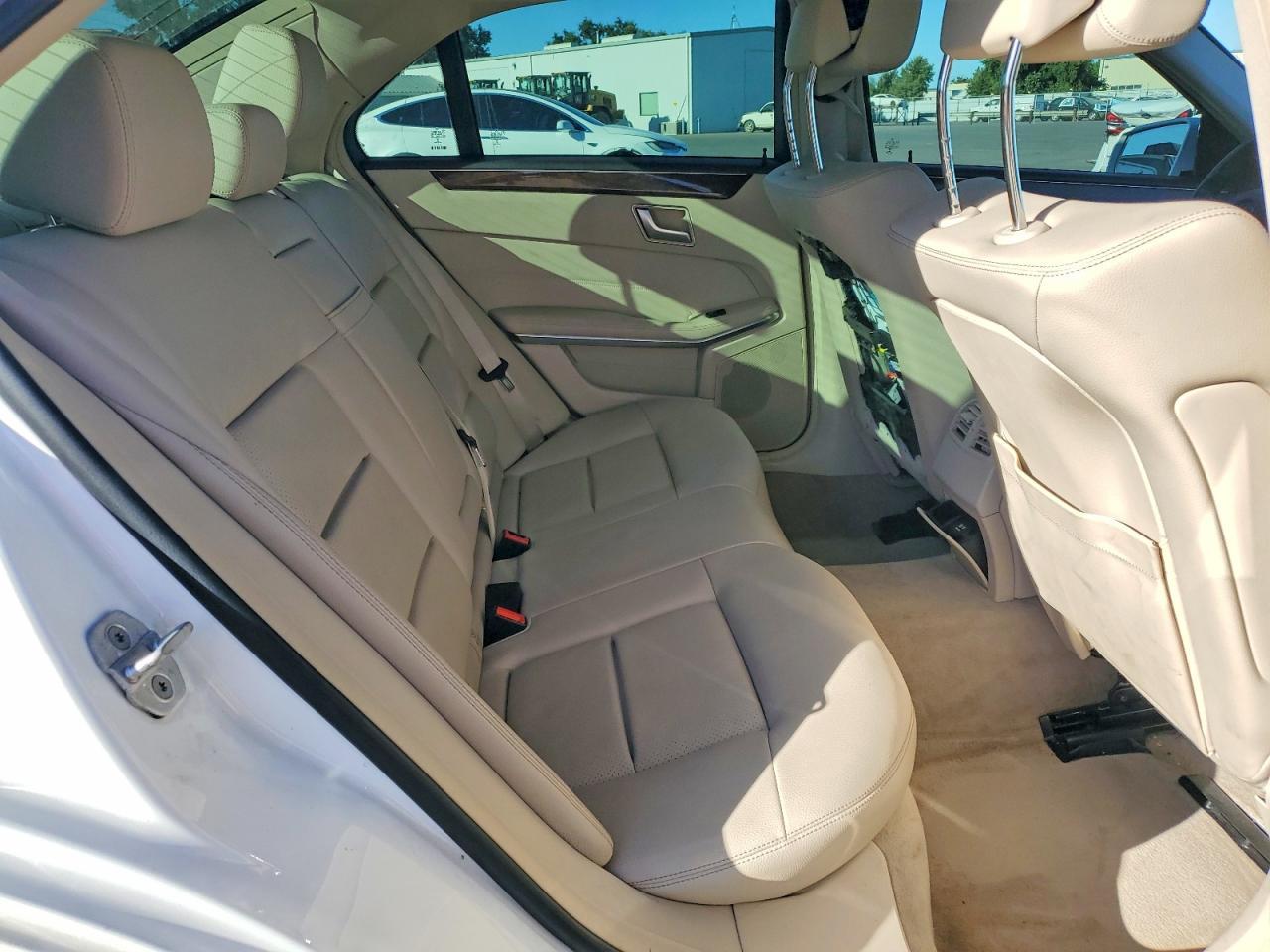 2016 Mercedes-Benz E 350 - zdjęcie 10