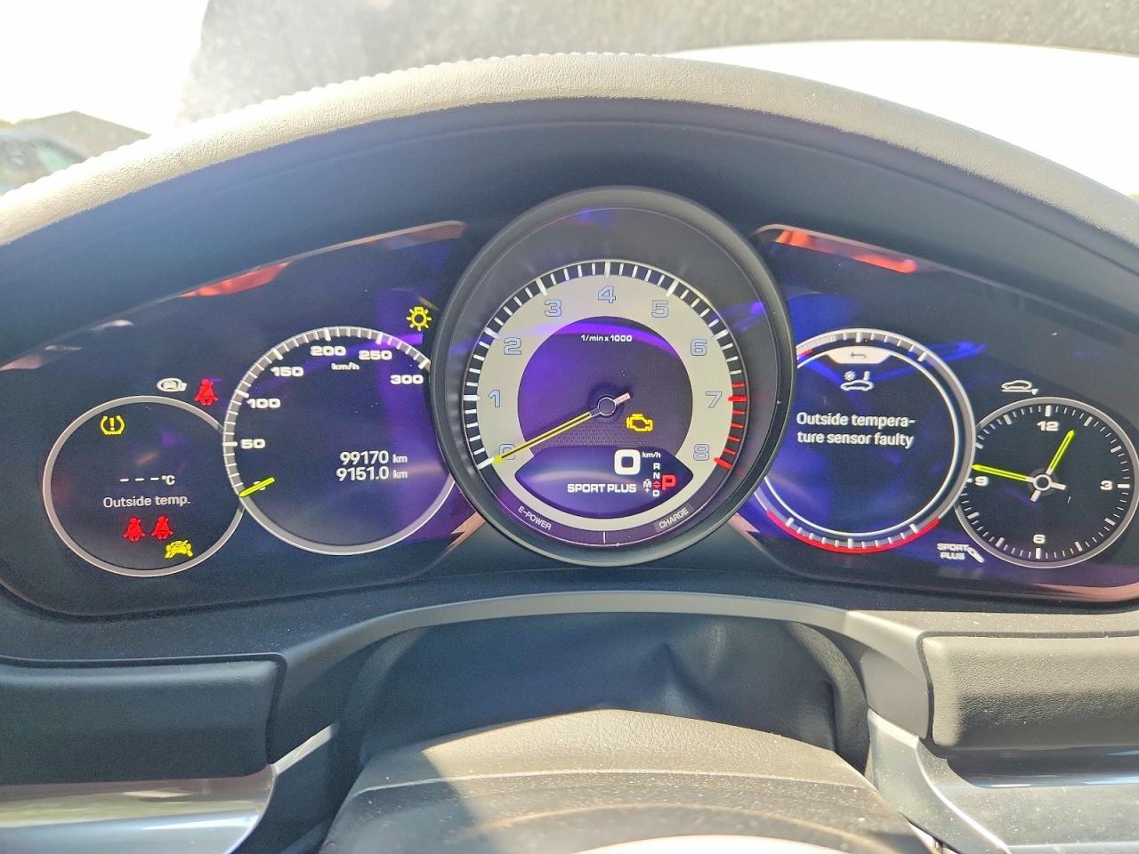 2023 Porsche Panamera 4 E-Hybrid - zdjęcie 9