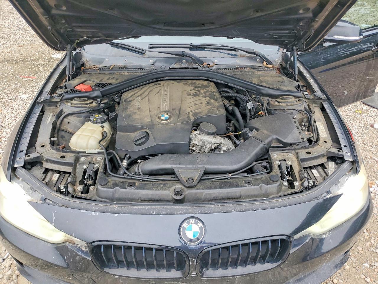 2013 BMW 335 I - zdjęcie 11