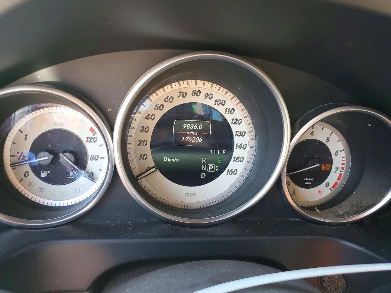 2014 Mercedes-Benz E 350 - zdjęcie 9