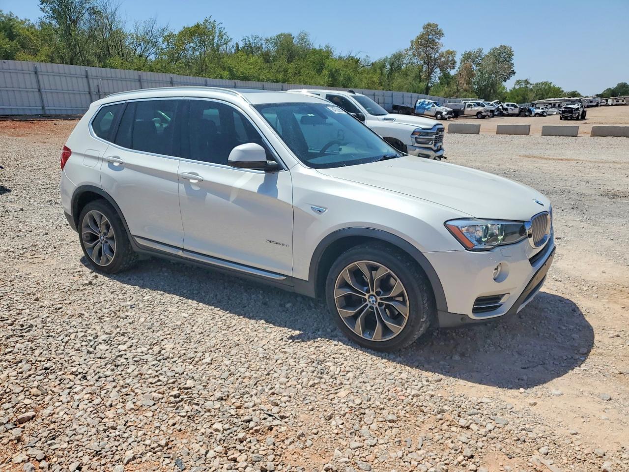 2016 BMW X3 xDrive28D - zdjęcie 4