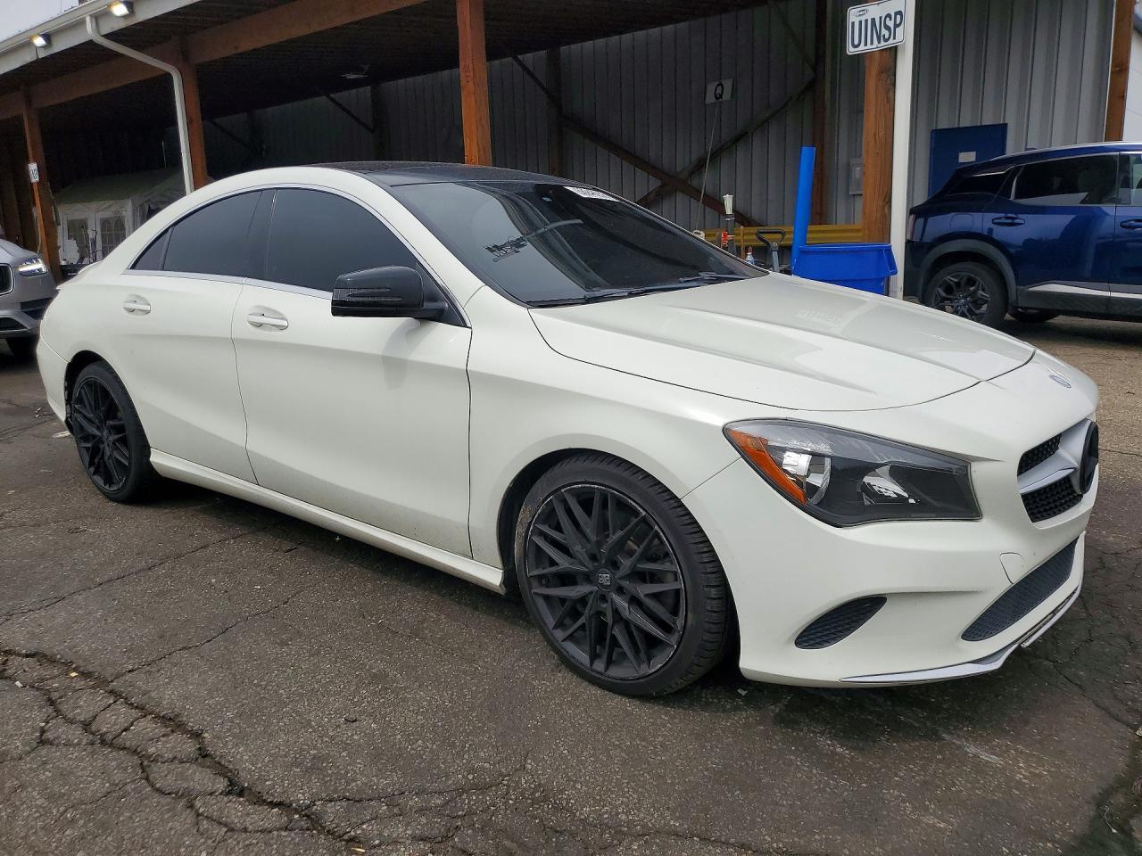 2017 Mercedes-Benz Cla 250 4Matic - zdjęcie 4