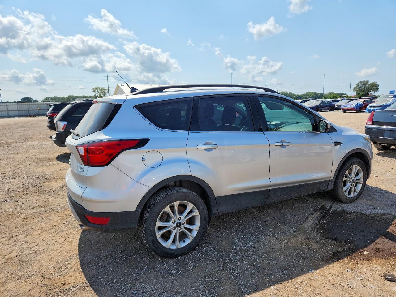 2019 Ford Escape Sel - zdjęcie 3