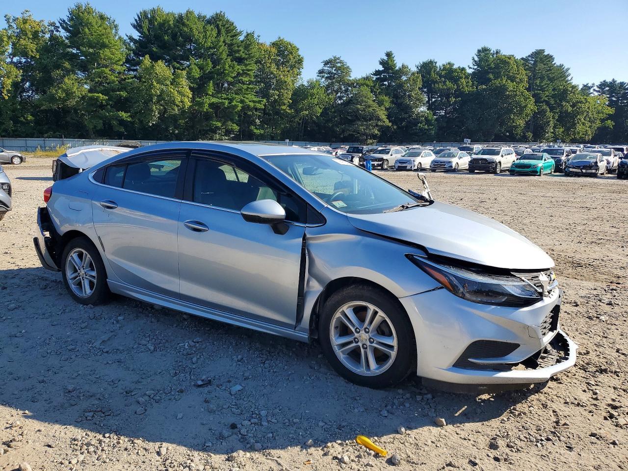 2017 Chevrolet Cruze Lt - zdjęcie 4