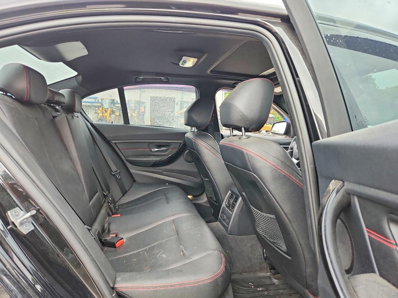 2014 BMW Seria 3 328i - zdjęcie 10