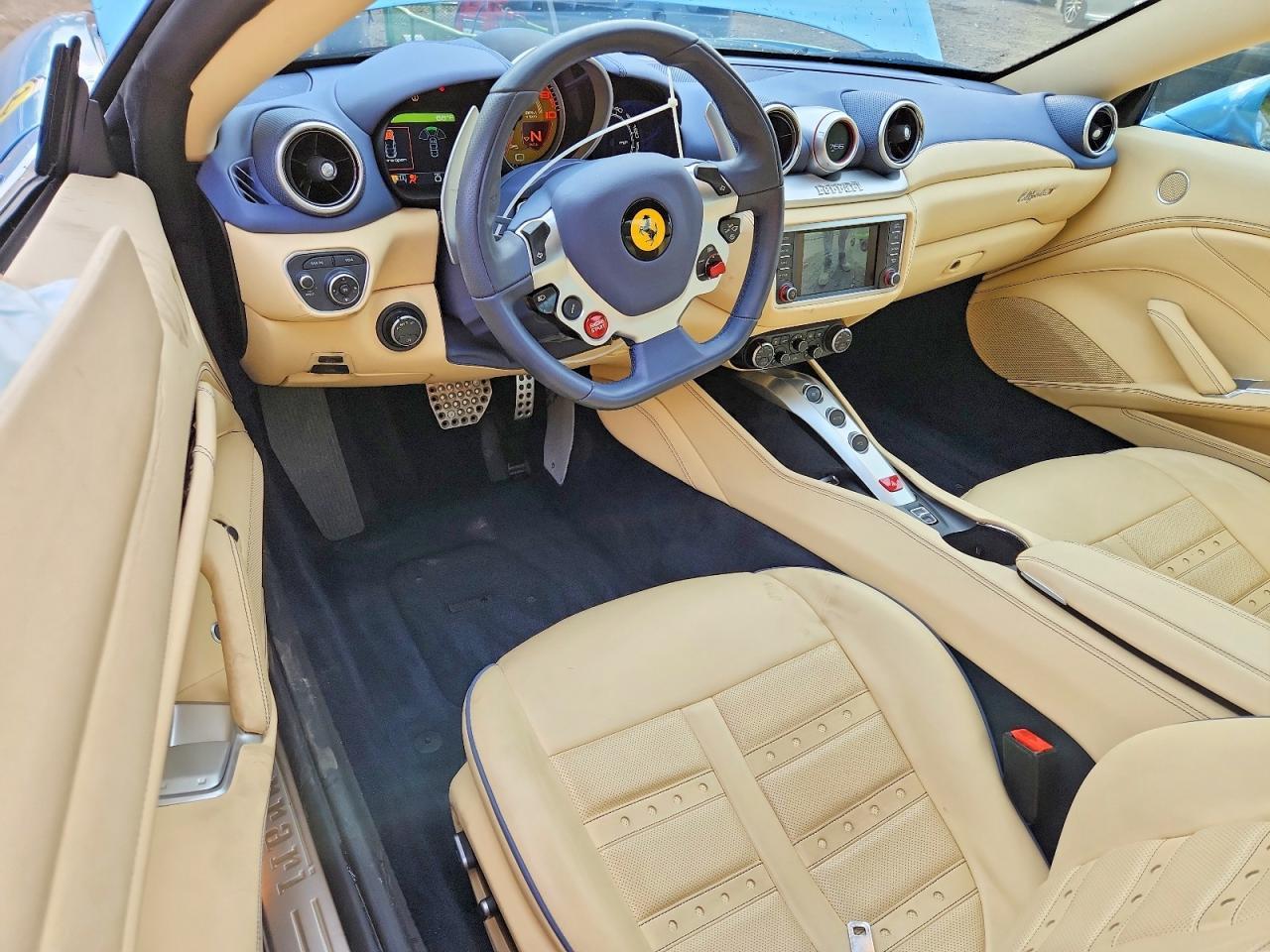 2017 Ferrari California T - zdjęcie 8