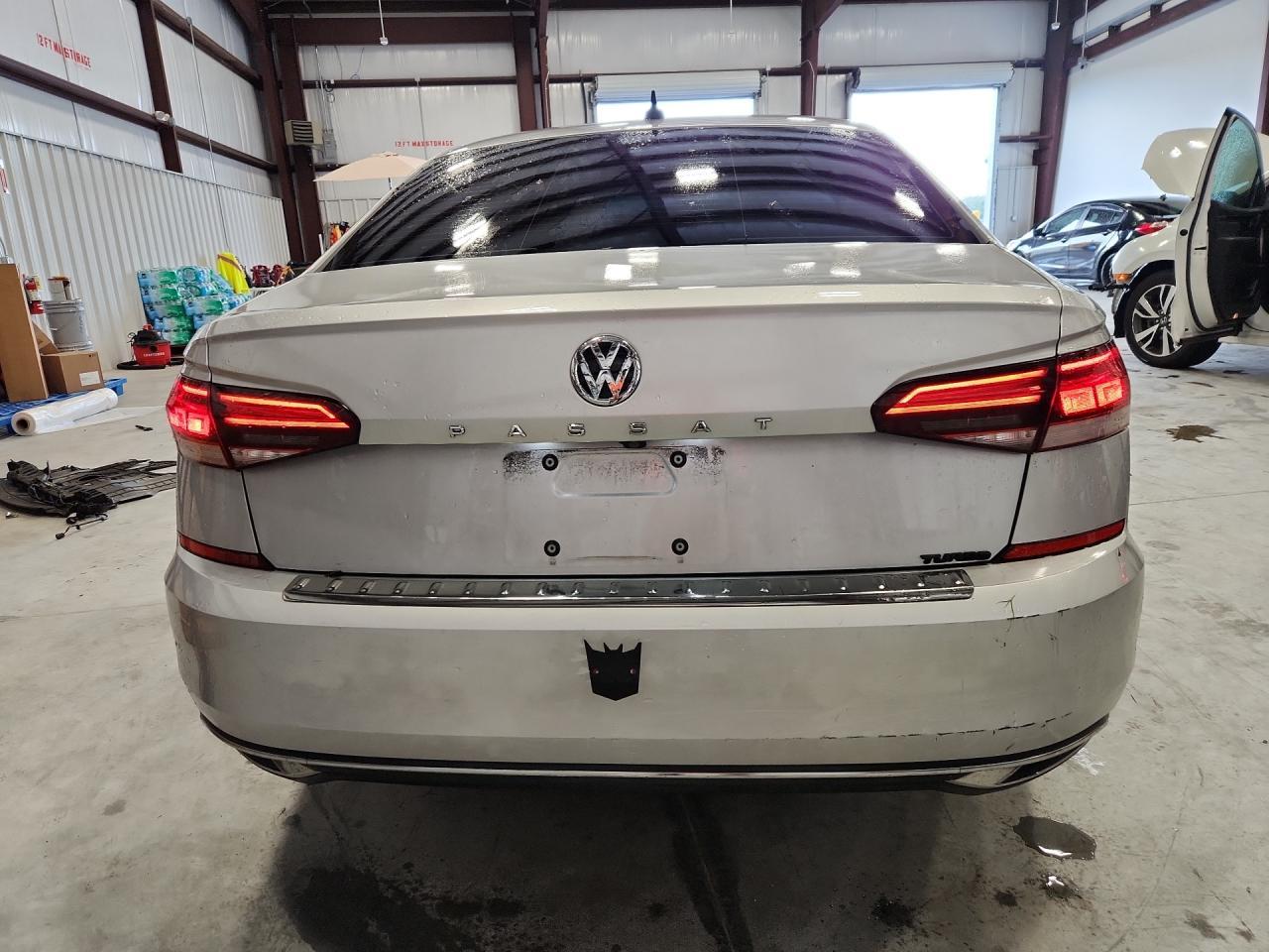 2021 Volkswagen Passat Se - zdjęcie 6
