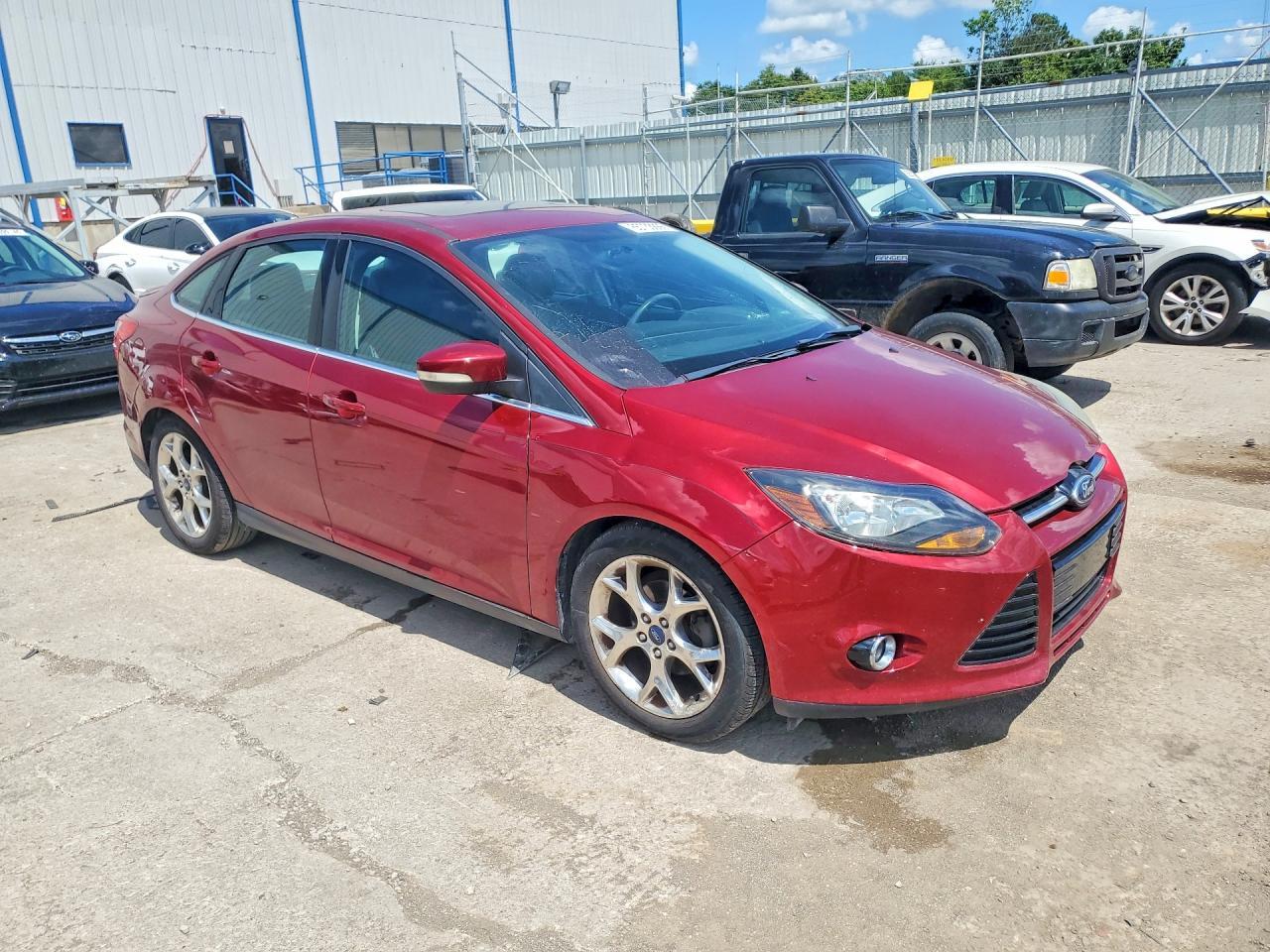 2014 Ford Focus Titanium - zdjęcie 4
