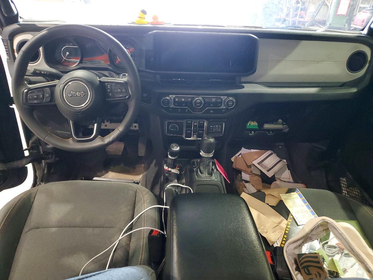 2024 Jeep Wrangler Sport - zdjęcie 8
