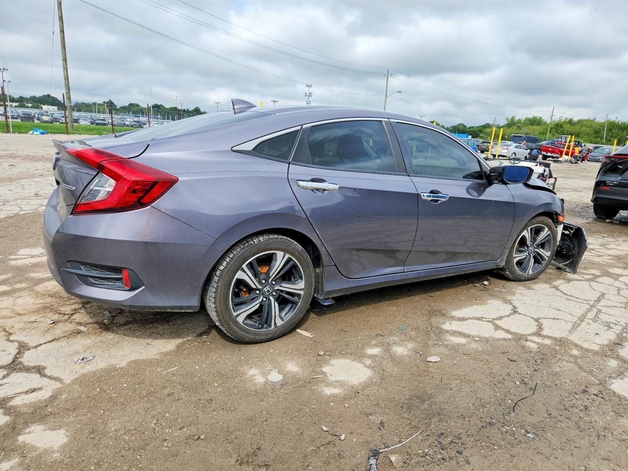 2016 Honda Civic Touring - zdjęcie 3