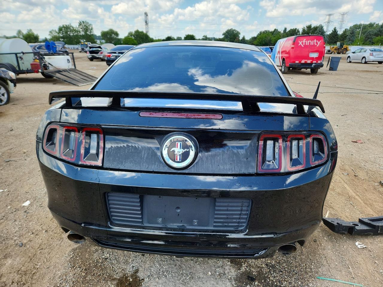 2014 Ford Mustang - zdjęcie 6