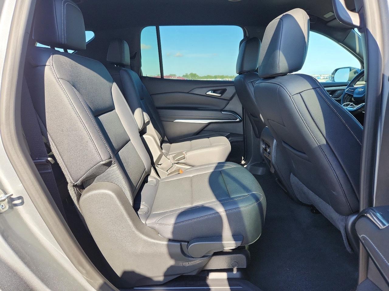 2026 Chevrolet Traverse Lt - zdjęcie 11