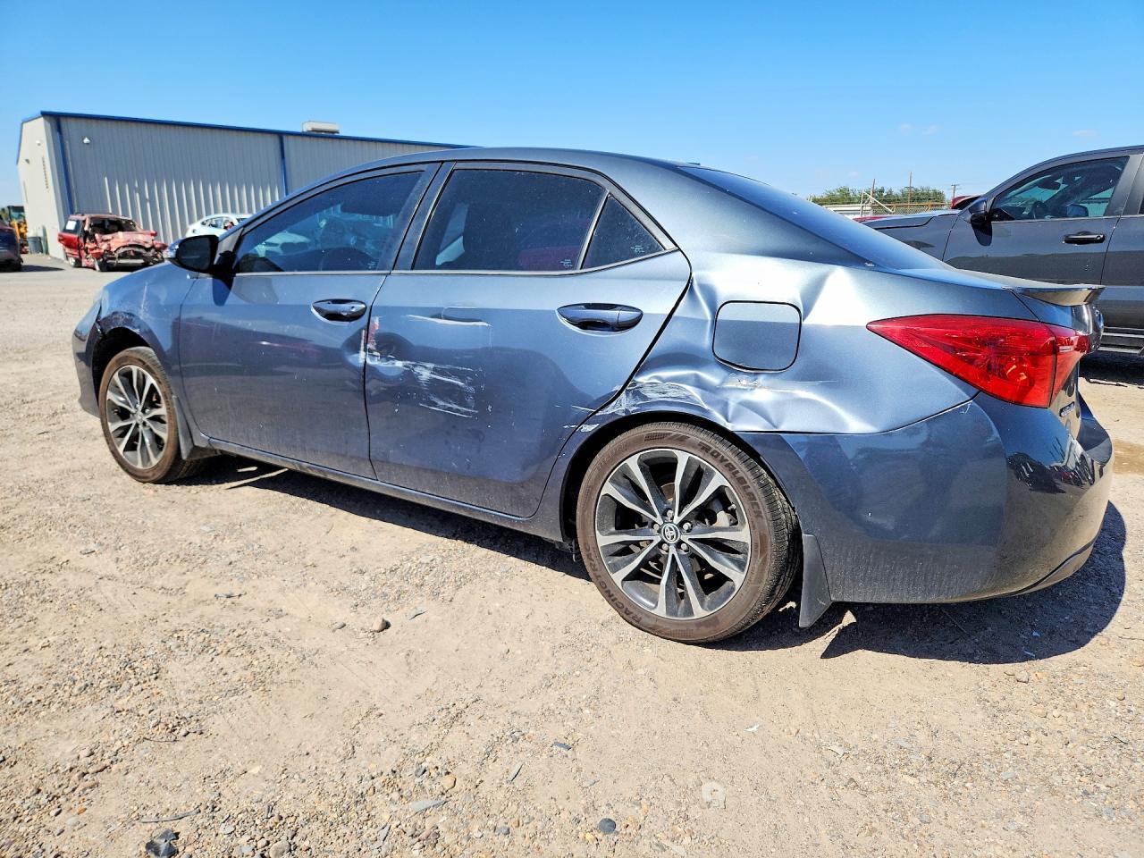 2019 Toyota Corolla Se - zdjęcie 2