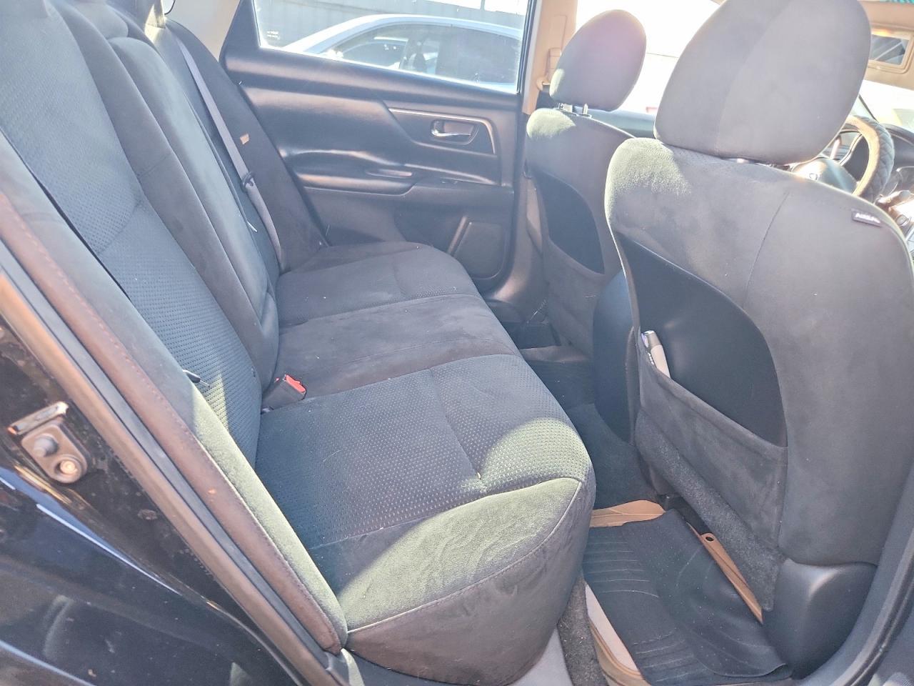 2015 Nissan Altima 2.5 S - zdjęcie 11
