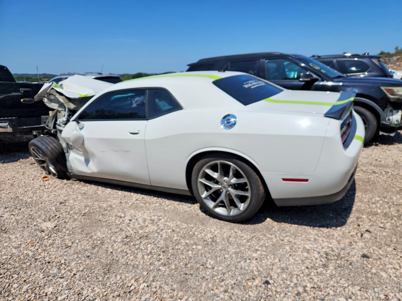 2023 Dodge Challenger Gt - zdjęcie 2