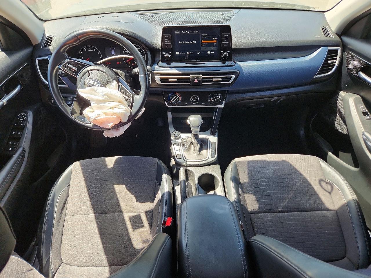 2021 Kia Seltos S - zdjęcie 8