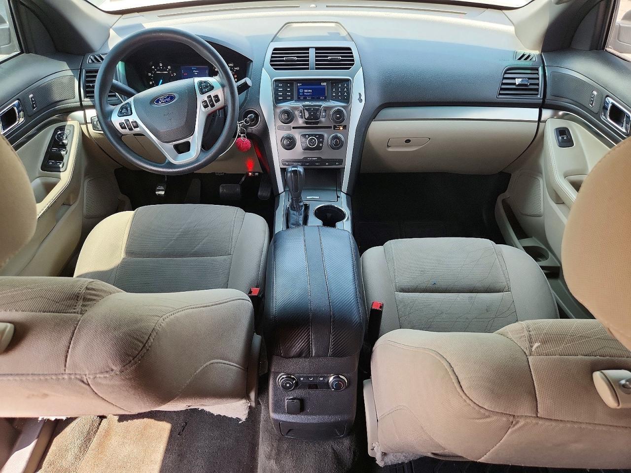 2015 Ford Explorer - zdjęcie 8