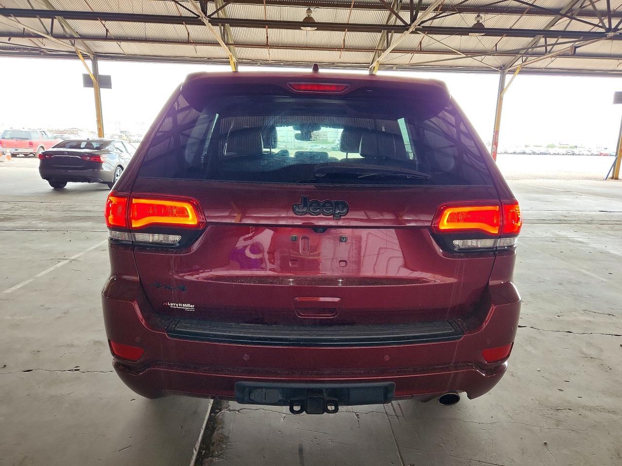 2018 Jeep Grand Cherokee Laredo - zdjęcie 6