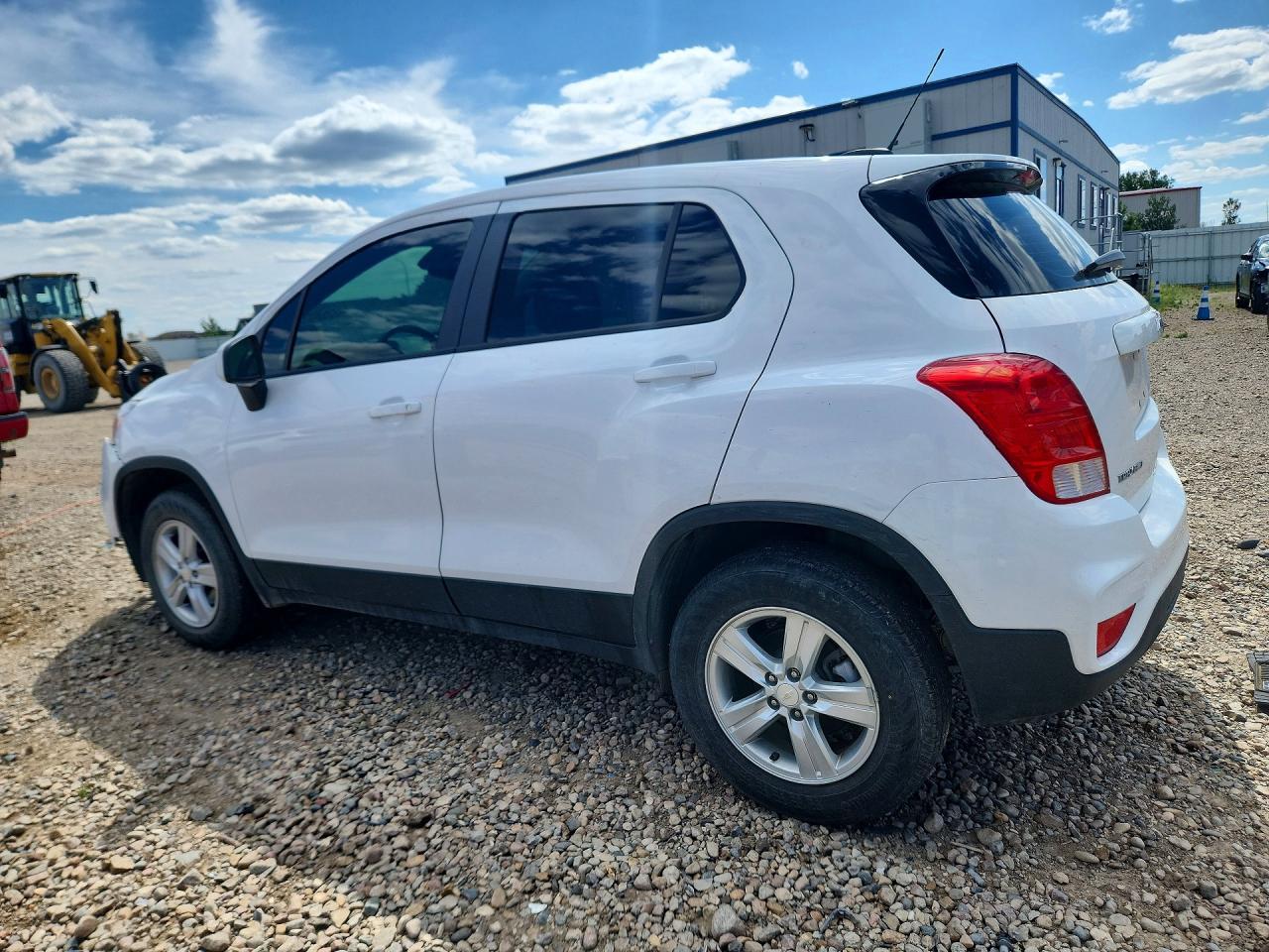 2020 Chevrolet Trax Ls - zdjęcie 2