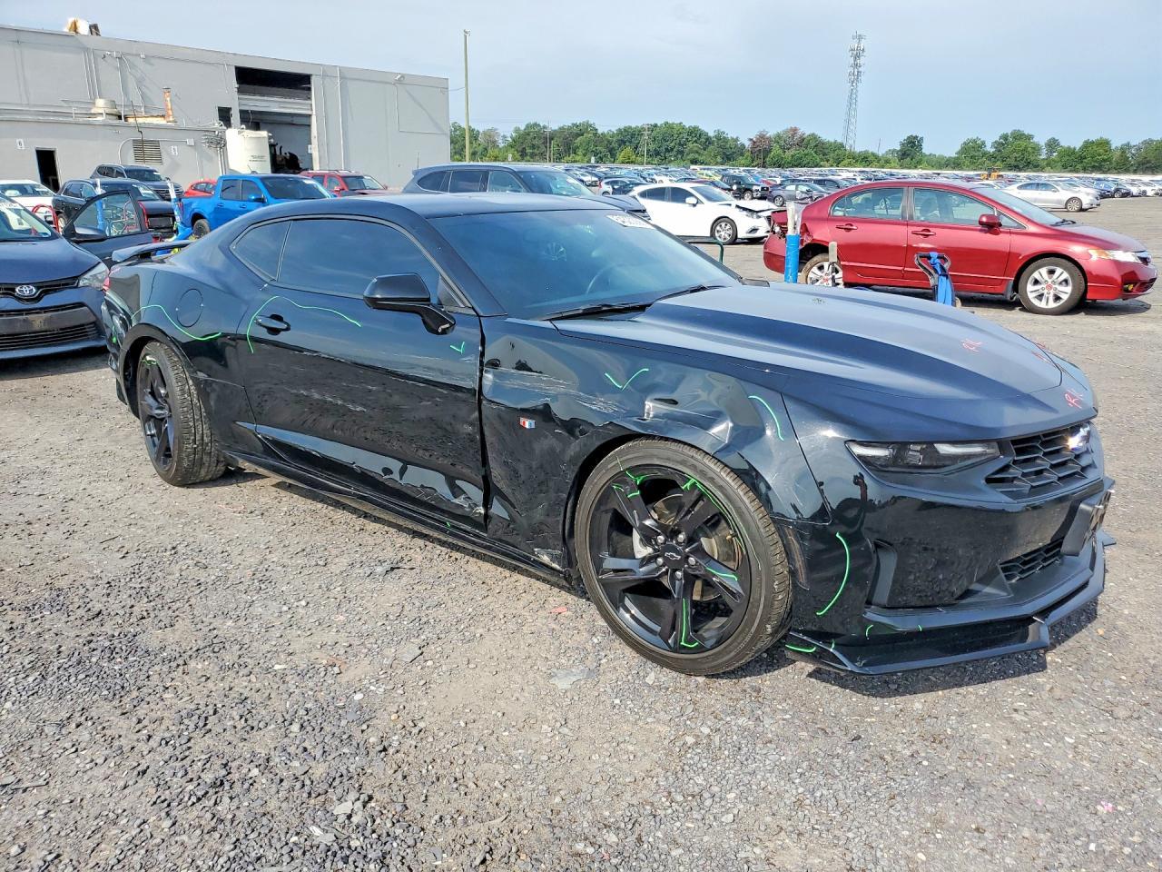 2024 Chevrolet Camaro Lt - zdjęcie 4