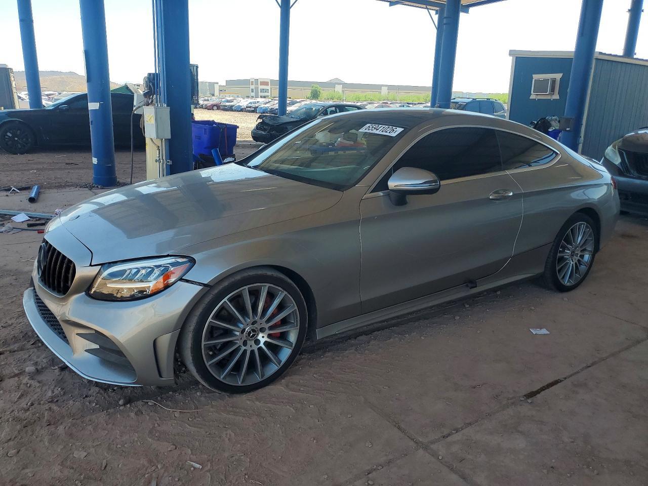 2019 Mercedes-Benz C 300 - zdjęcie główne